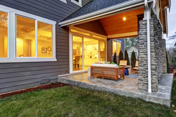 Cost of Back Porch Construction in Cedar Park