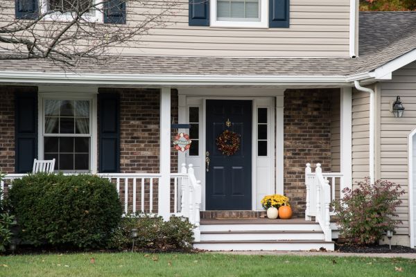 Cost of Front Deck Construction in Cedar Park